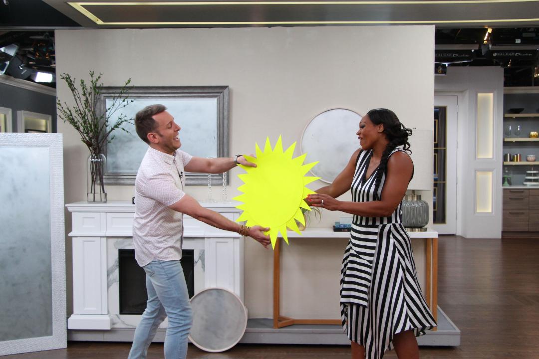 How to hang a mirror correctly Video Cityline