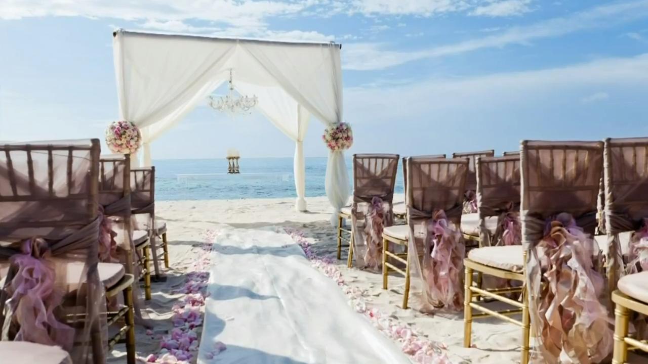 How to save money on a destination wedding